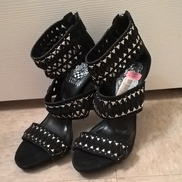 Vince Camuto Shoes - NWOB Vince Camuto Fancle Black Suede Heels 6.5M